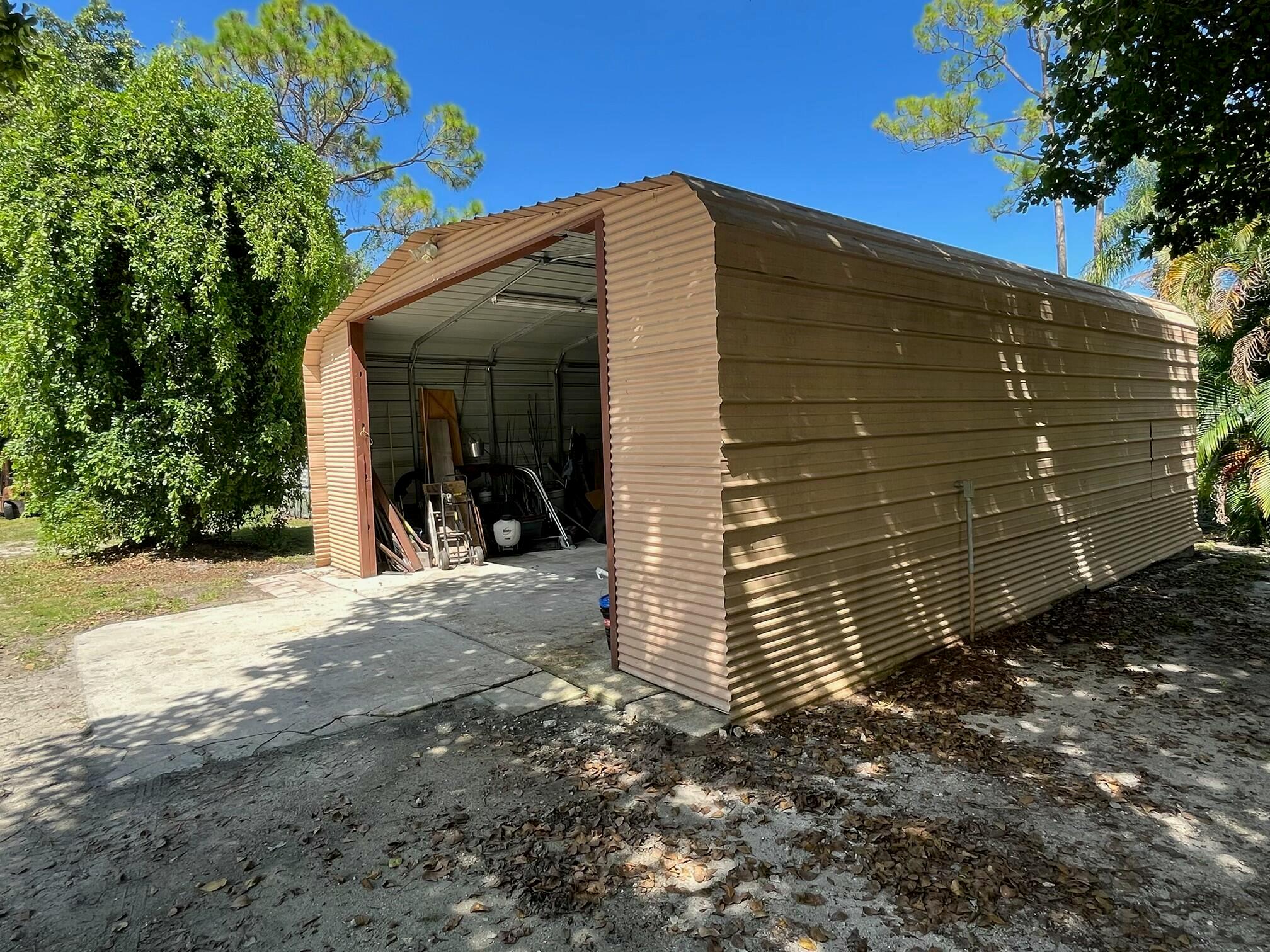 Loxahatchee - Residential