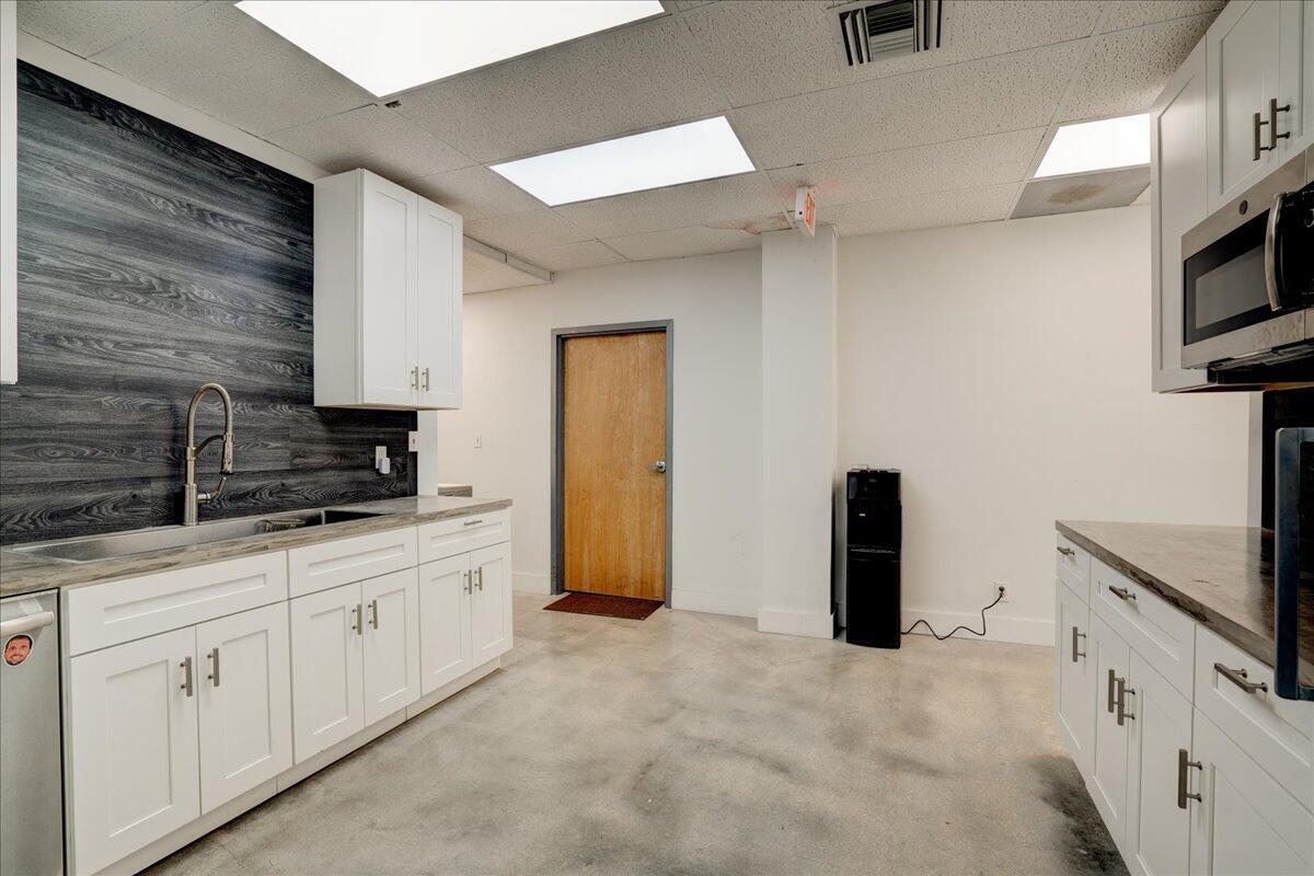 CENTRAL PARK INDUSTRIAL C - Commercial Sale