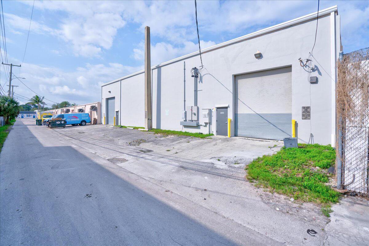 CENTRAL PARK INDUSTRIAL C - Commercial Sale