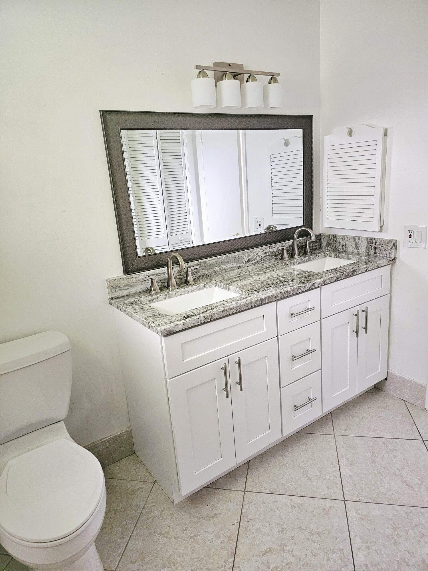 SOUTH SHORE 4 OF WELLINGTON - Residential Lease