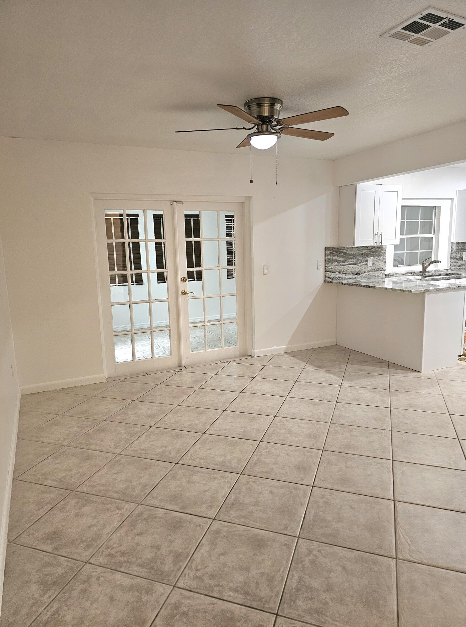 SOUTH SHORE 4 OF WELLINGTON - Residential Lease