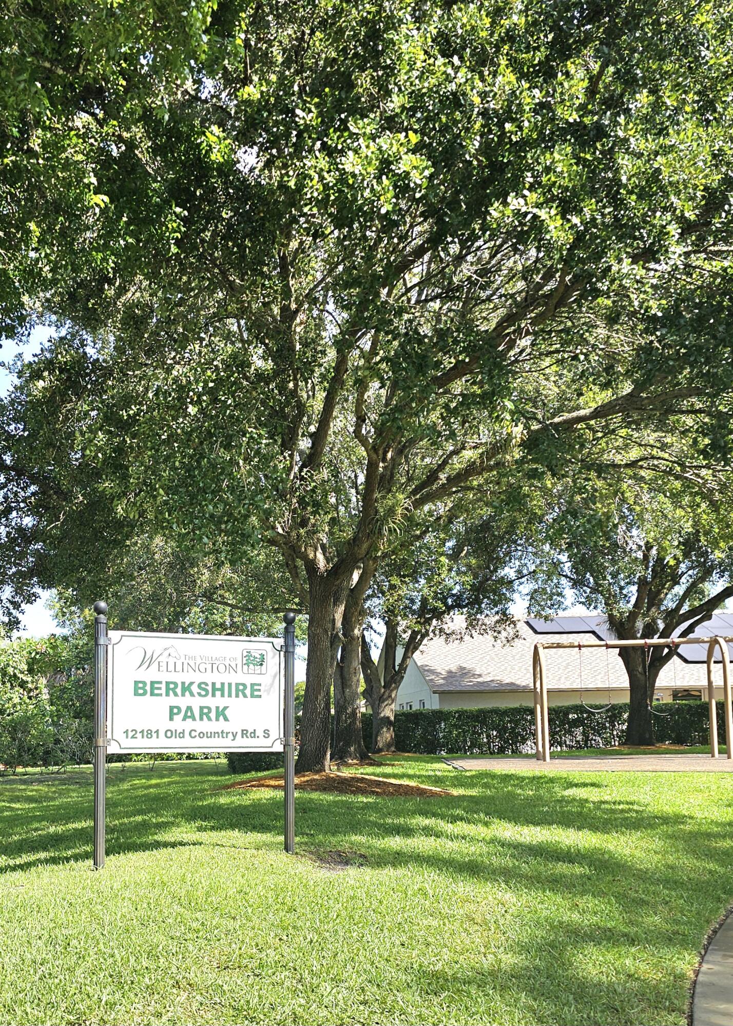 SOUTH SHORE 4 OF WELLINGTON - Residential Lease