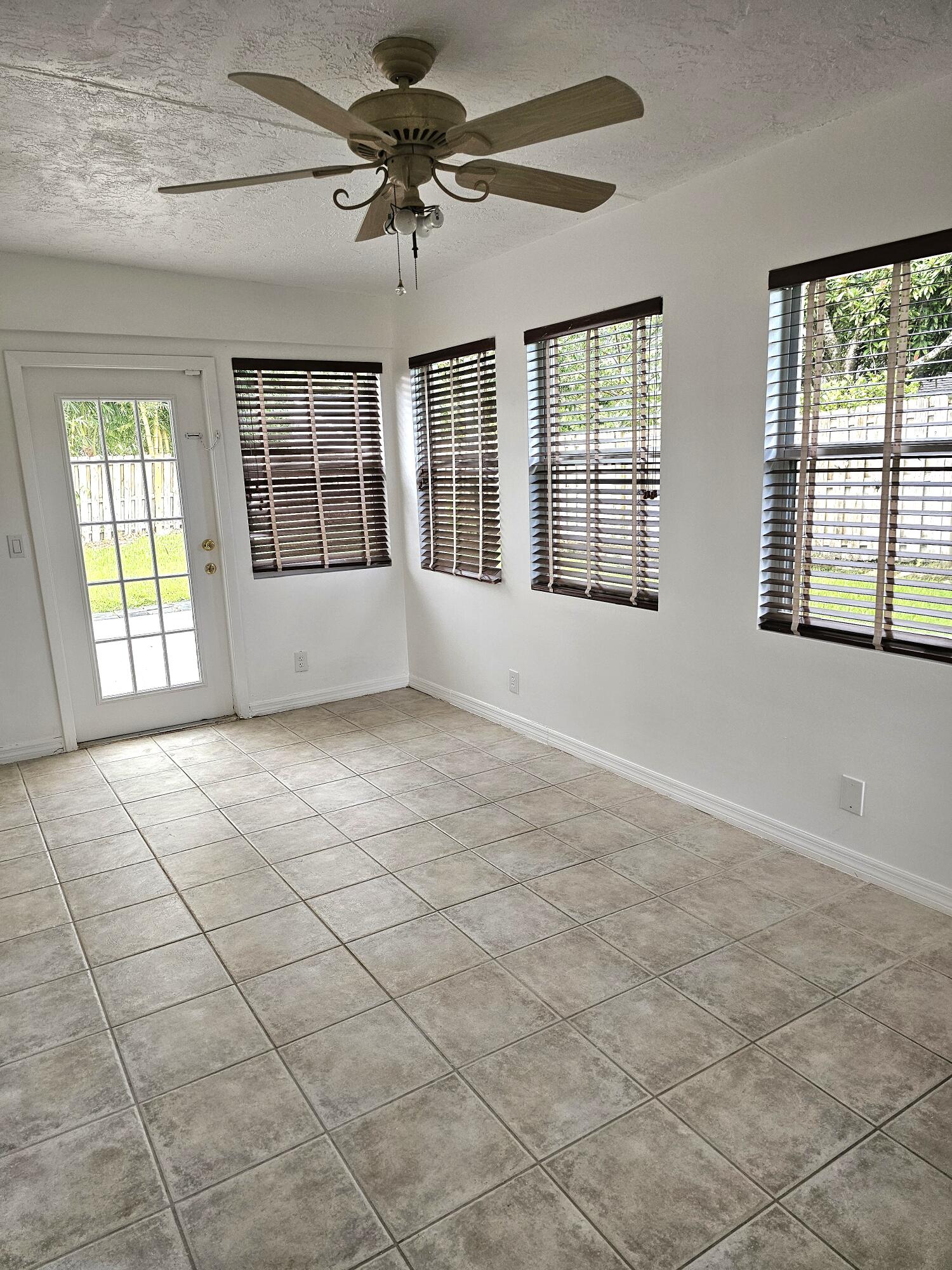 SOUTH SHORE 4 OF WELLINGTON - Residential Lease