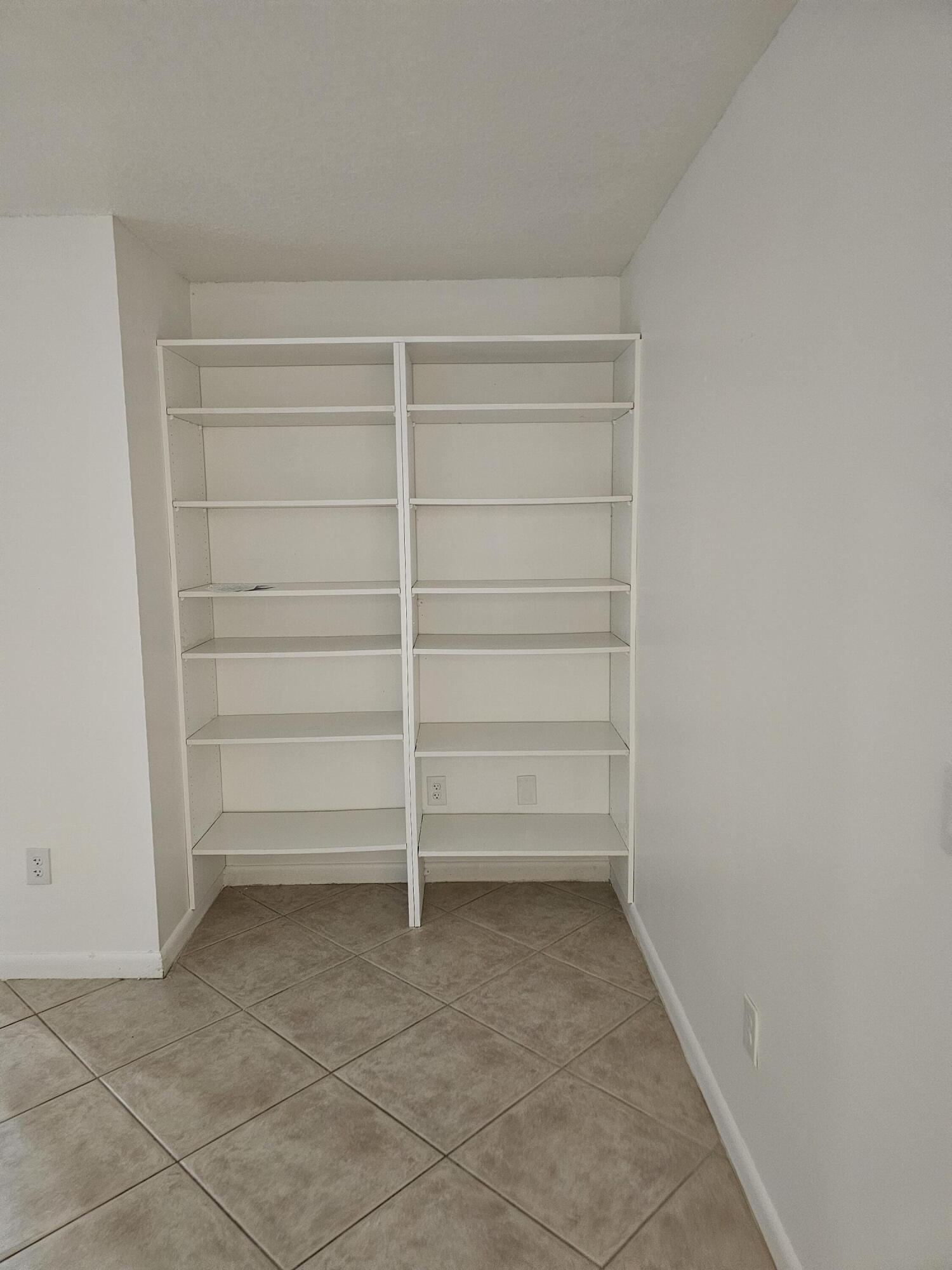 SOUTH SHORE 4 OF WELLINGTON - Residential Lease