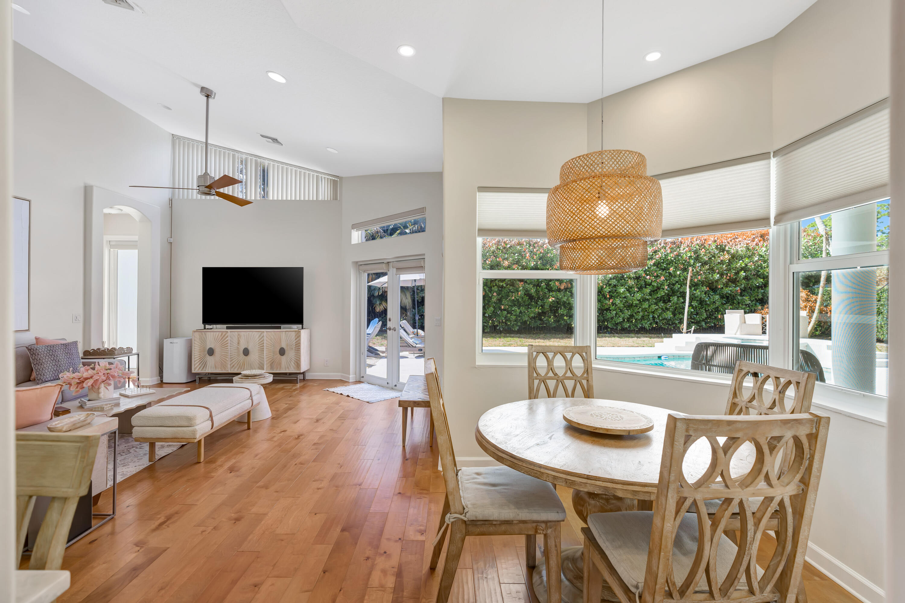 JUPITER RIVER ESTATES - Residential