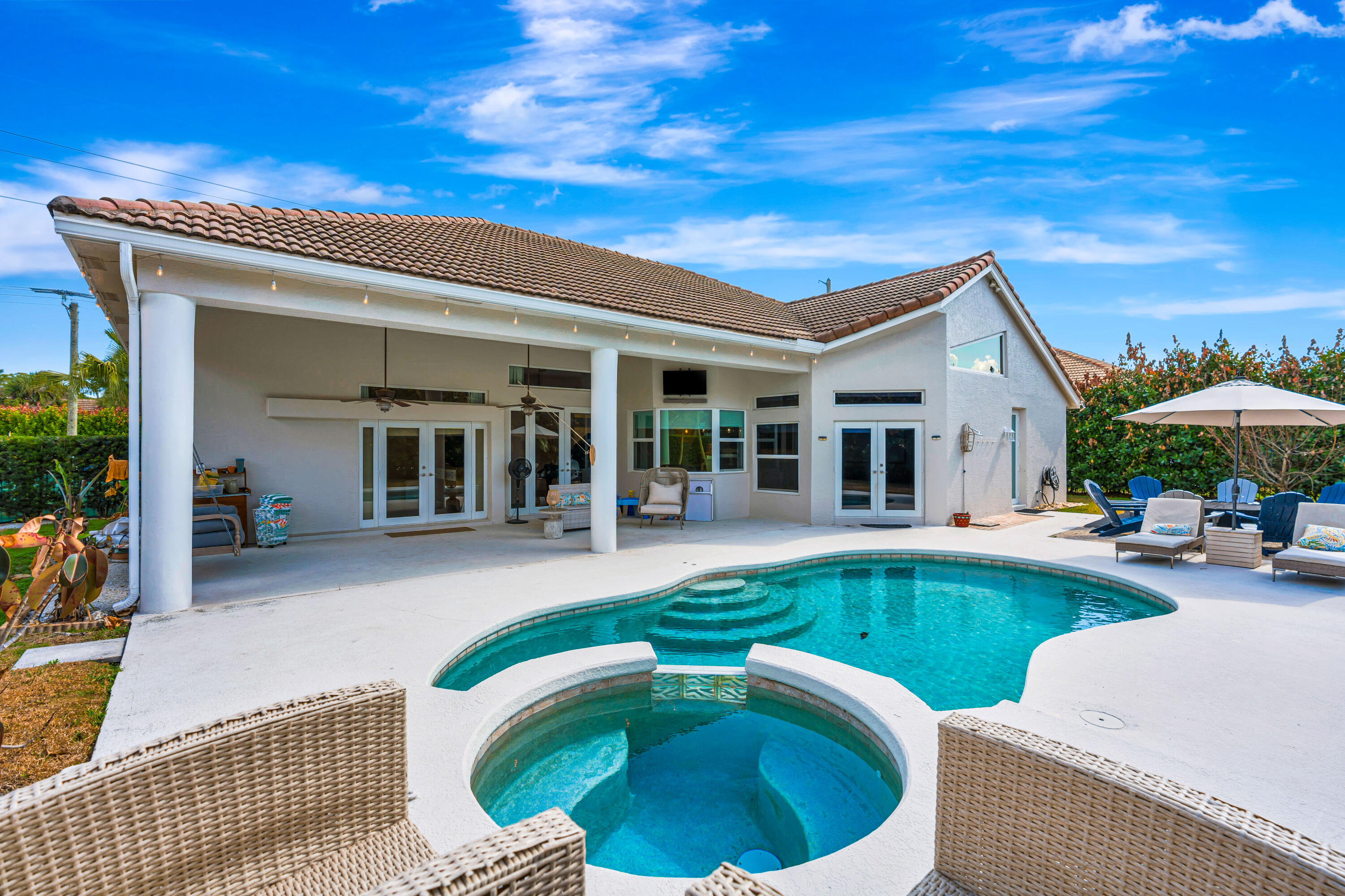 JUPITER RIVER ESTATES - Residential
