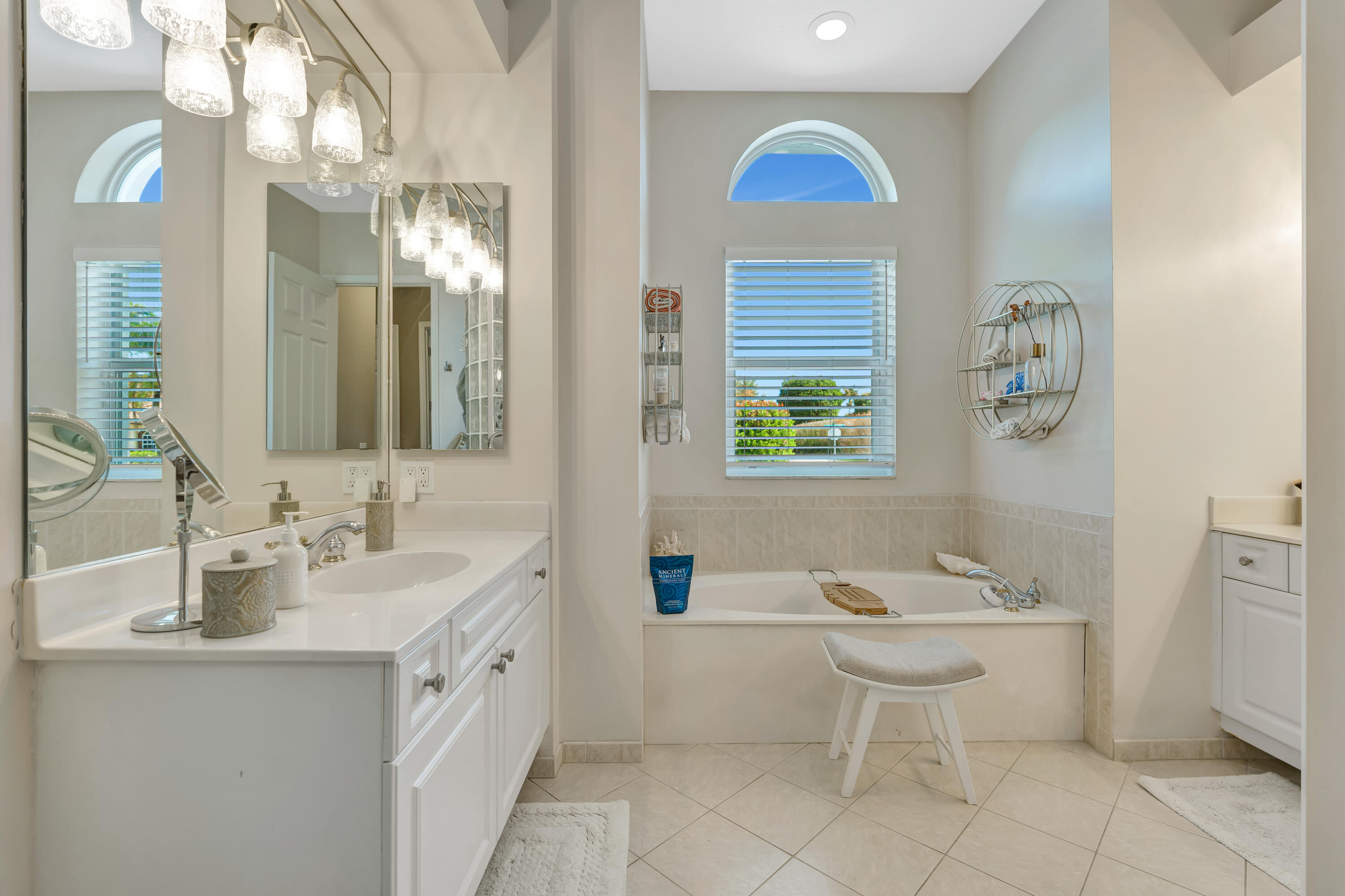 JUPITER RIVER ESTATES - Residential