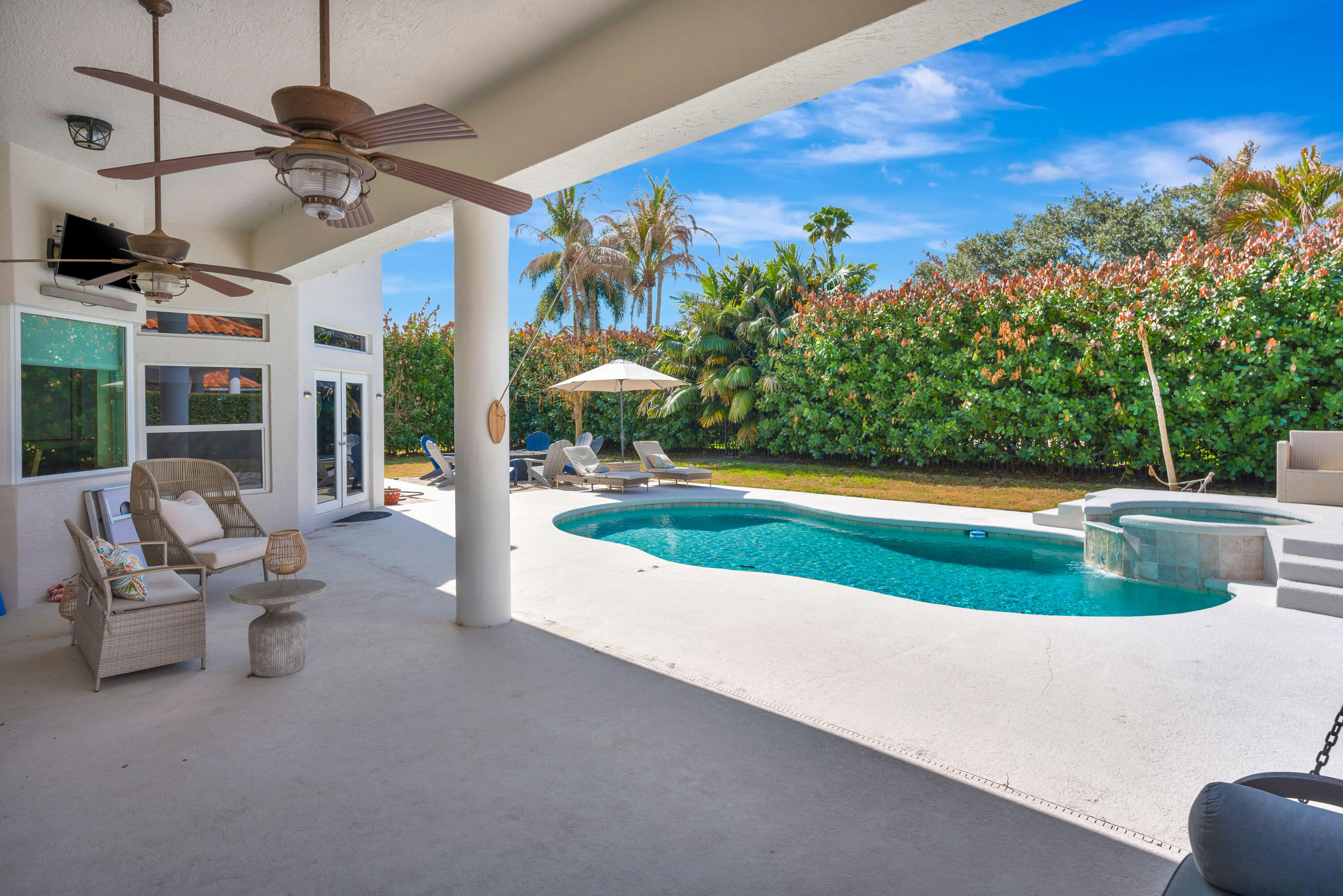 JUPITER RIVER ESTATES - Residential