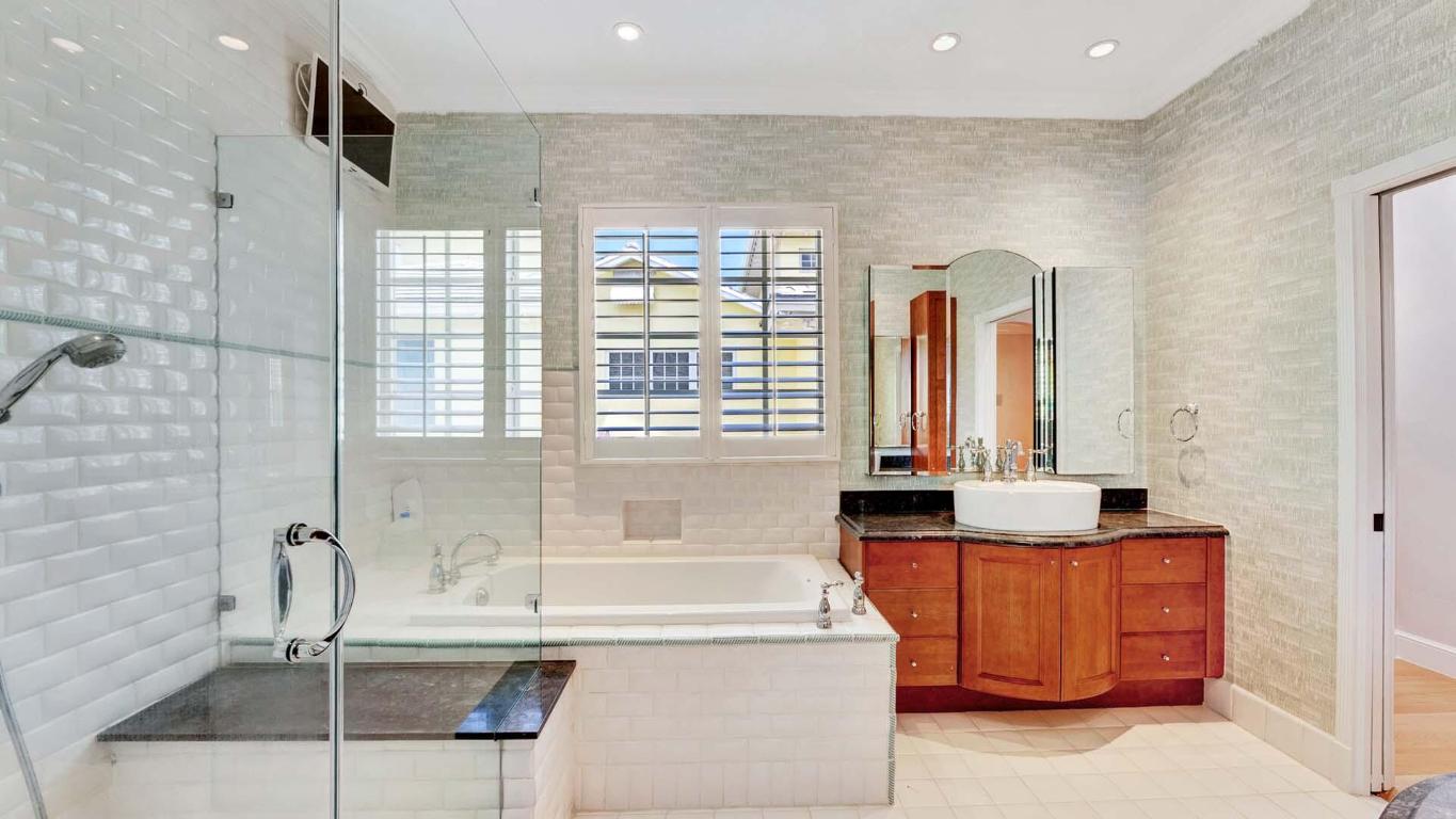 SEASPRAY ESTATES DELRAY BCH - Residential