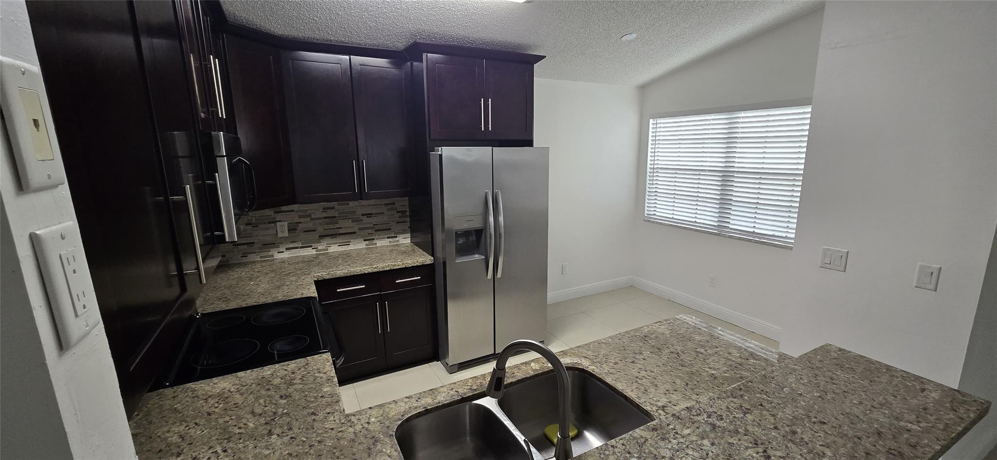 PIERPOINT FIVE - Residential Lease