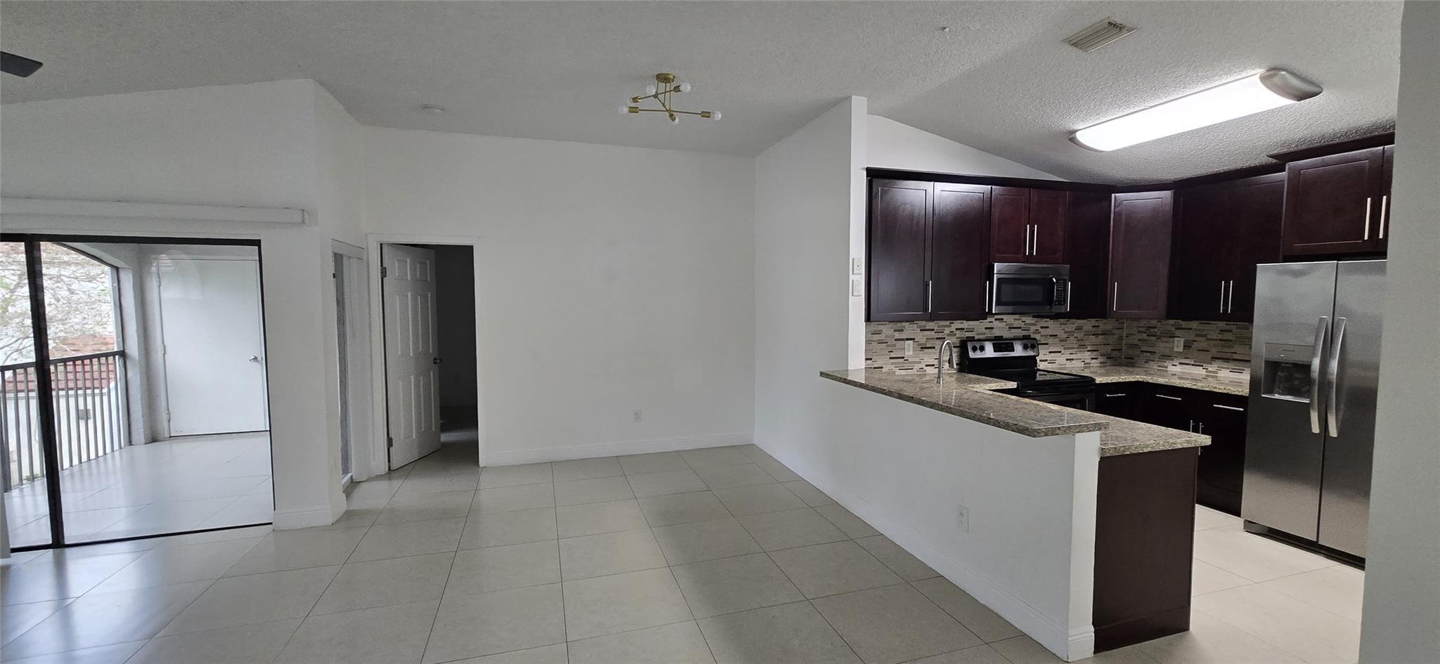 PIERPOINT FIVE - Residential Lease