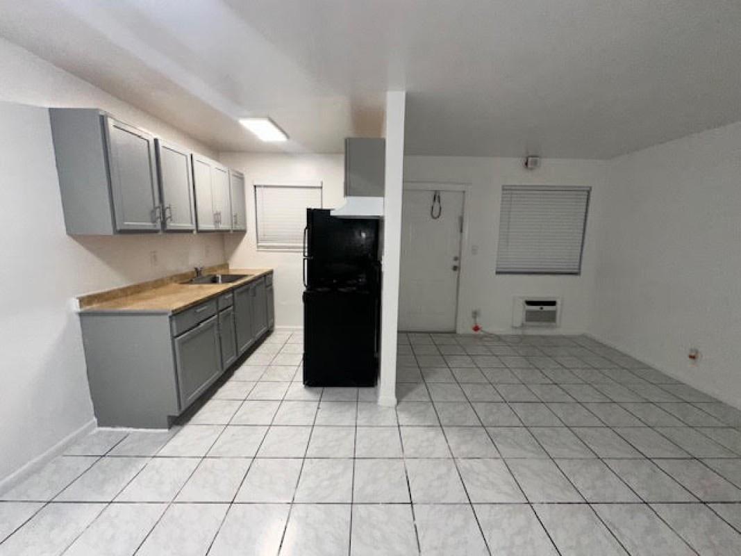 1958 Mckinley St 12