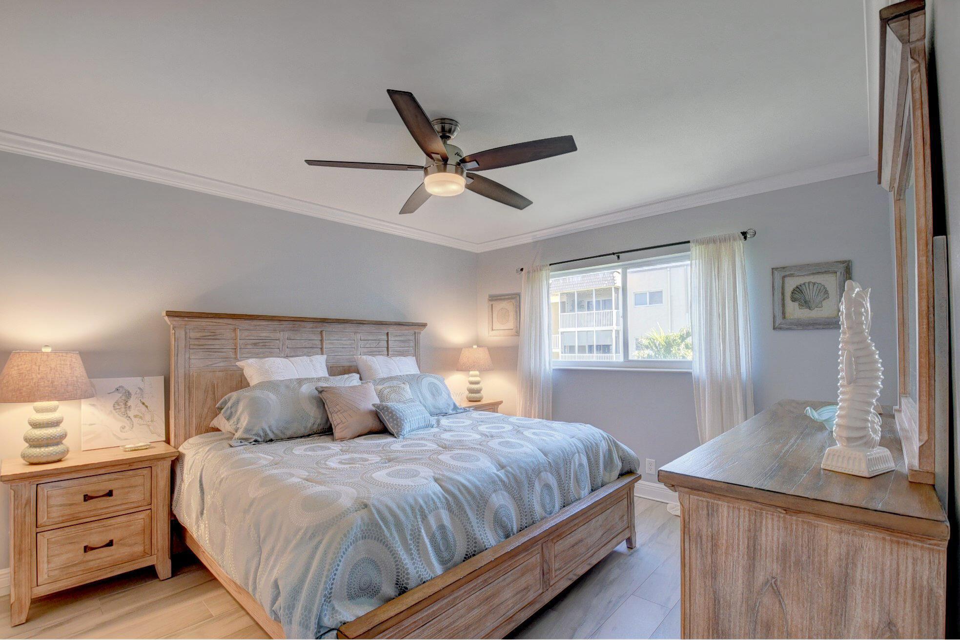 SNUG HARBOR GARDENS CONDO - Residential Lease