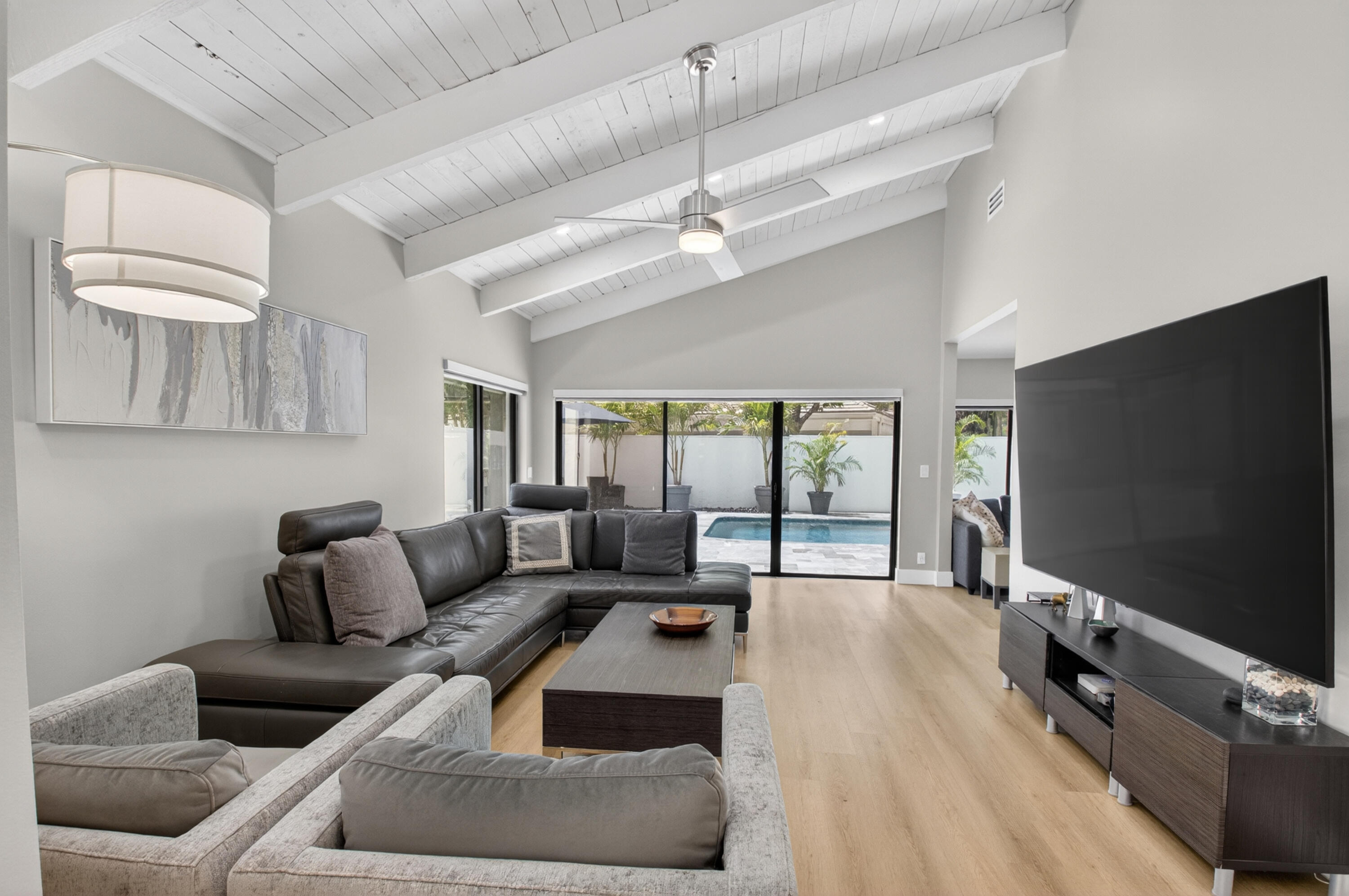 WOODCREST - Residential
