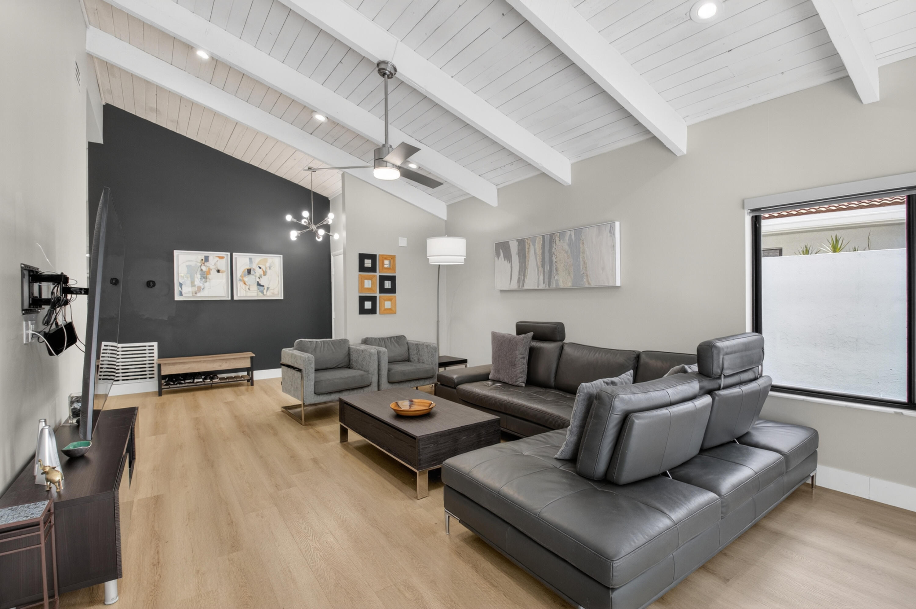 WOODCREST - Residential
