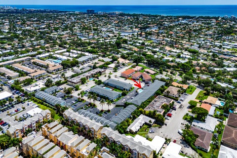 Tiny photo for 4111 NE 21st Way #204, Lighthouse Point, FL 33064 (MLS # B26057838)