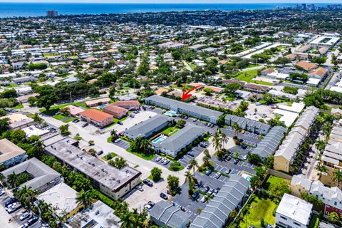 Tiny photo for 4111 NE 21st Way #204, Lighthouse Point, FL 33064 (MLS # B26057838)