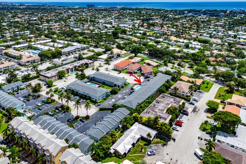 Tiny photo for 4111 NE 21st Way #204, Lighthouse Point, FL 33064 (MLS # B26057838)