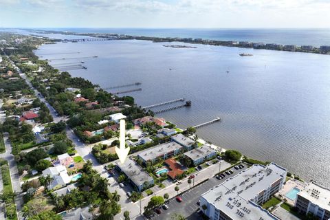 1432 S Lakeside Drive 11 Lake Worth Beach FL 33460