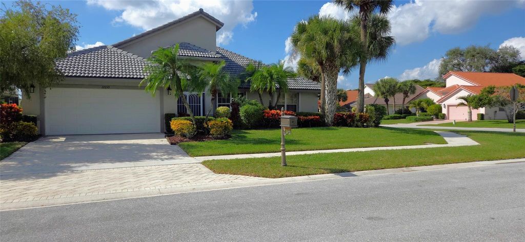 Photo of 12235 Eagles Landing Way, Boynton Beach, FL 33437 (MLS # F10537978)