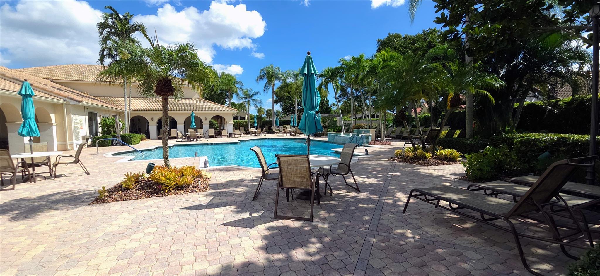 Boynton Beach, Florida 33437, United States, 3 Bedrooms Bedrooms, ,2 BathroomsBathrooms,Residential,Active,247217