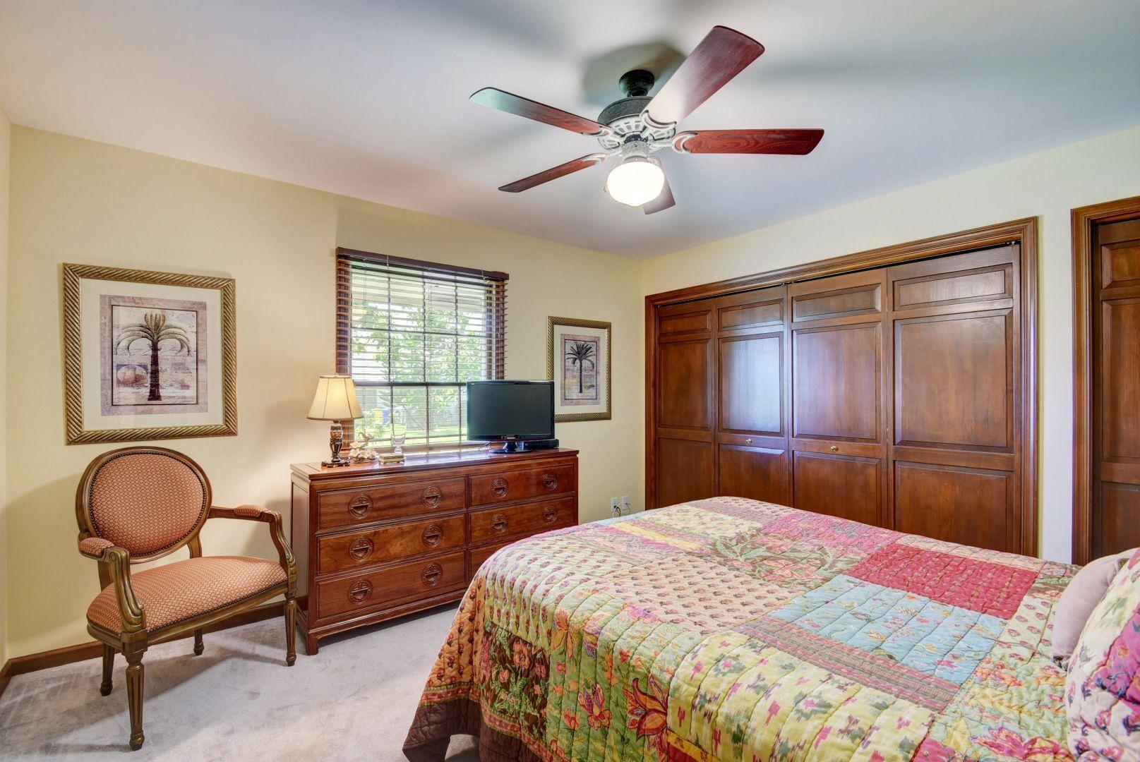 PALM BEACH POINT - Residential