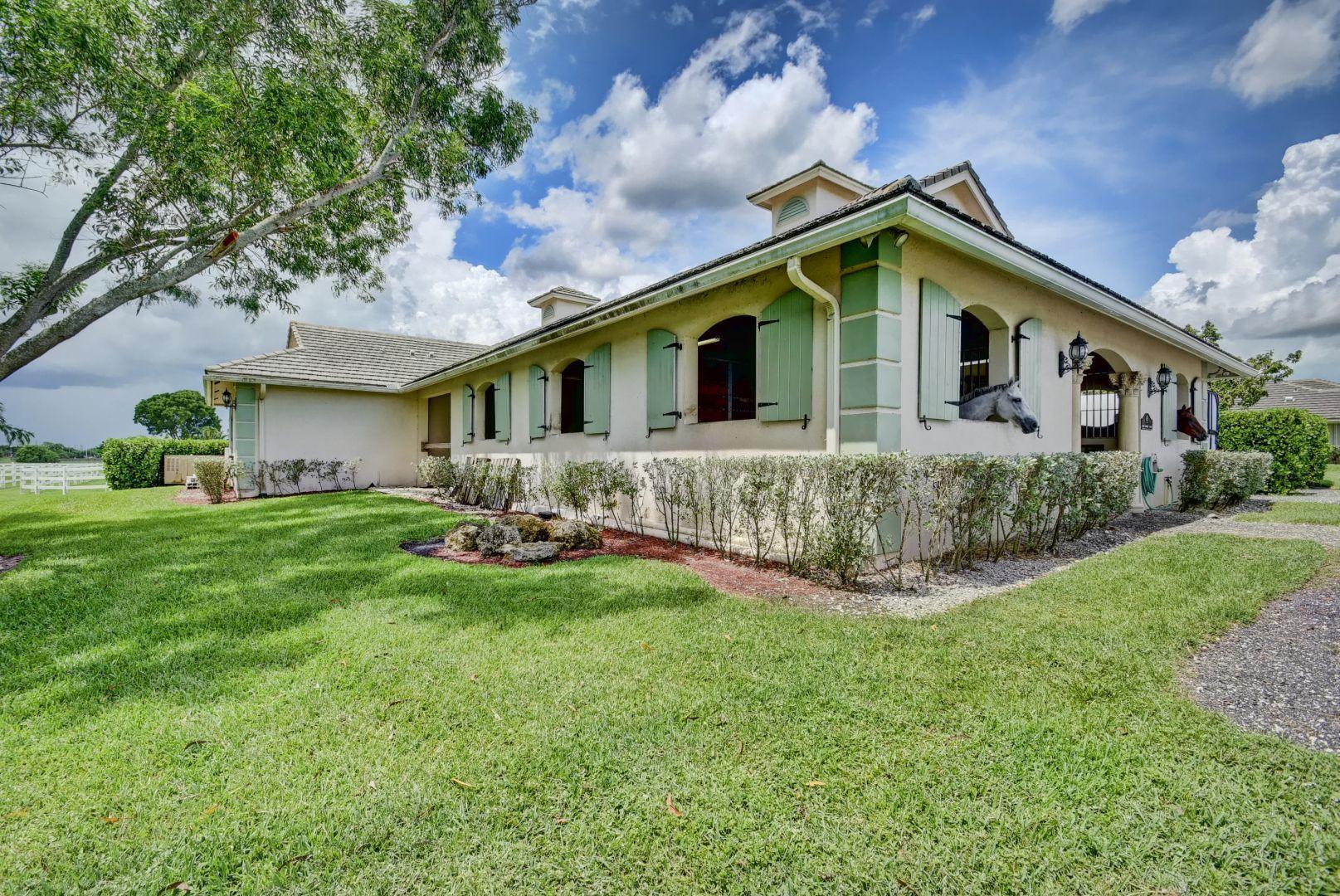 PALM BEACH POINT - Residential