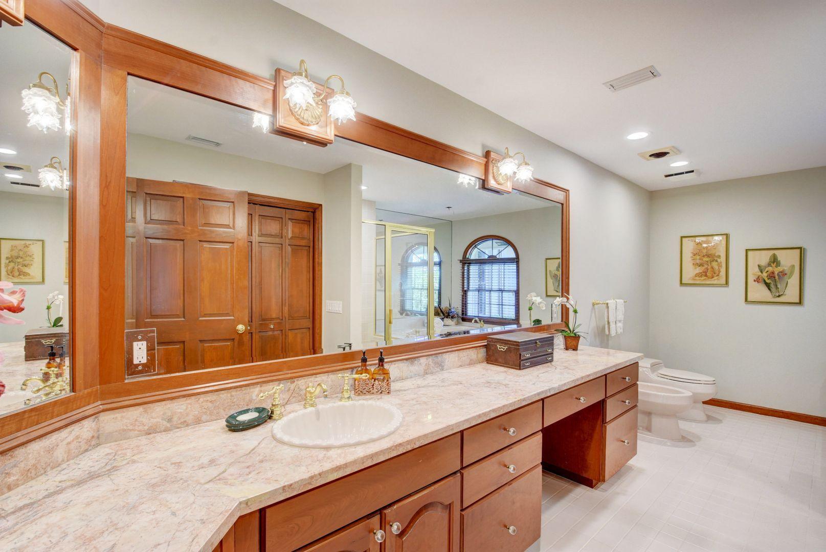 PALM BEACH POINT - Residential