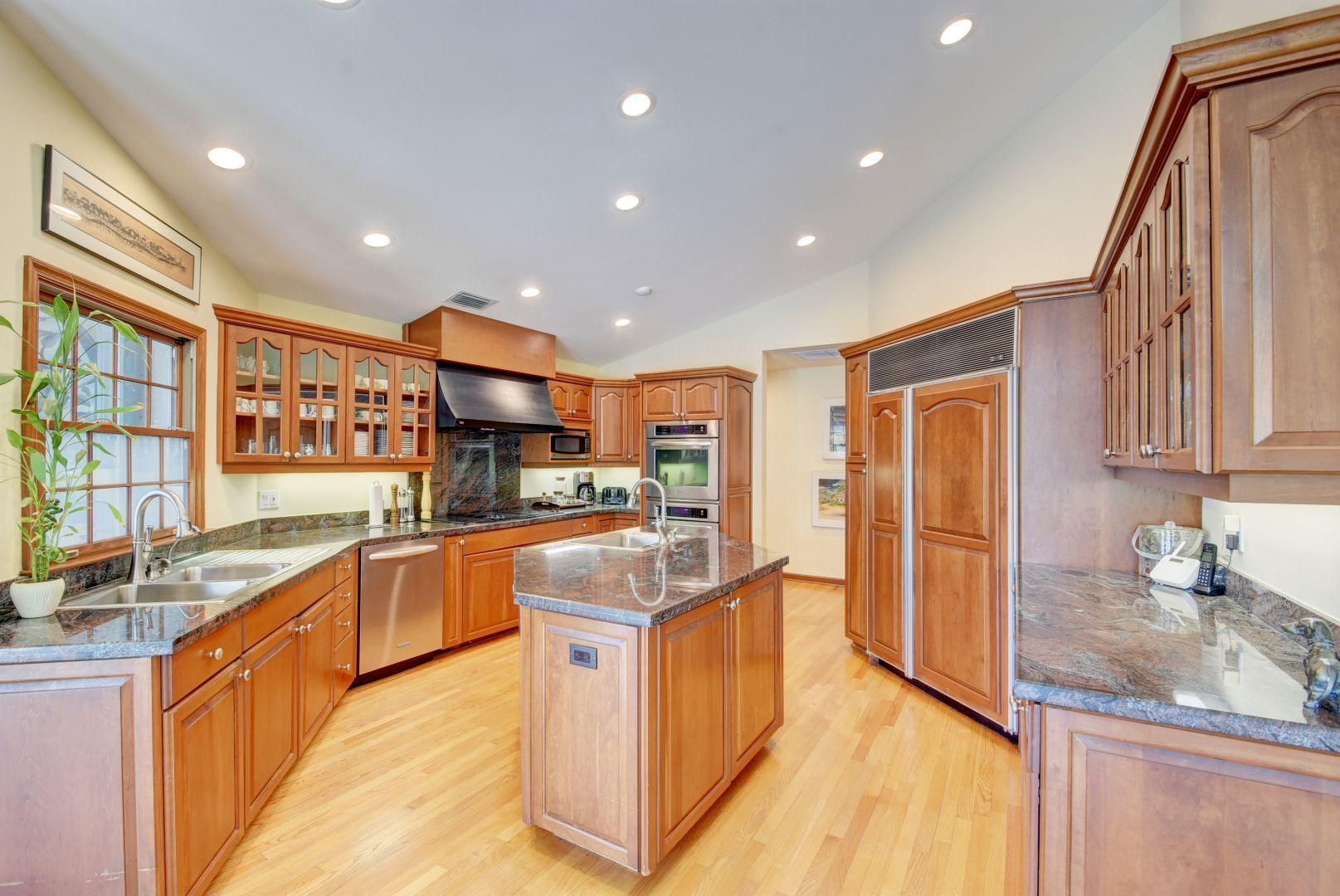 PALM BEACH POINT - Residential