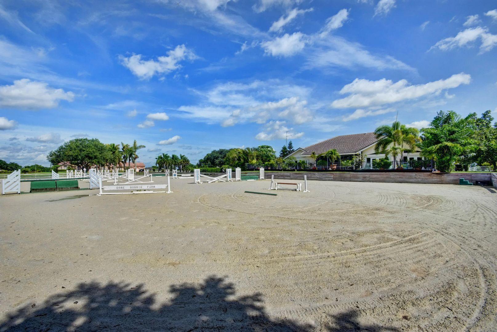 PALM BEACH POINT - Residential