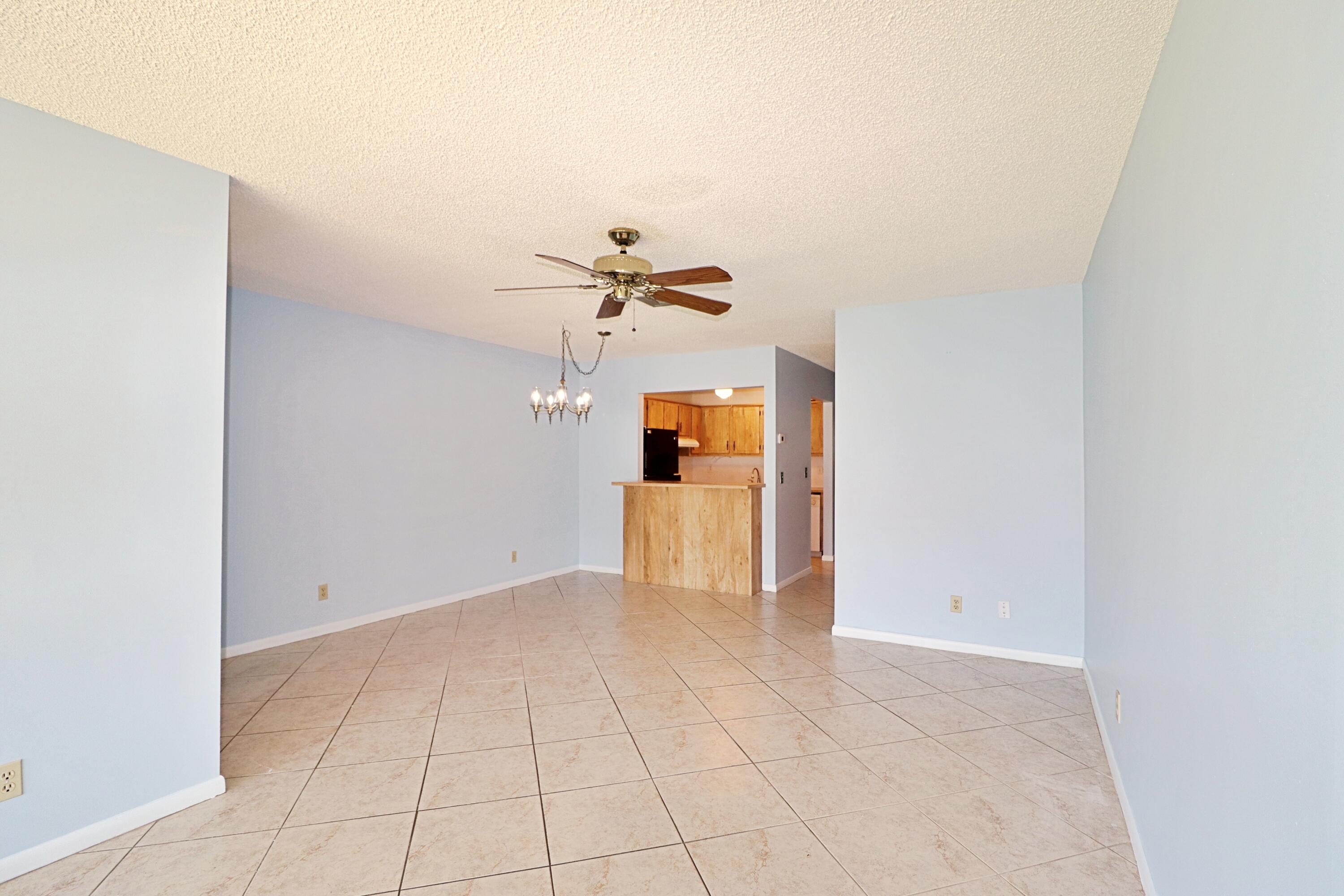 HIGH POINT OF FORT PIERCE CONDOMINIUM SECTION 3 - Residential