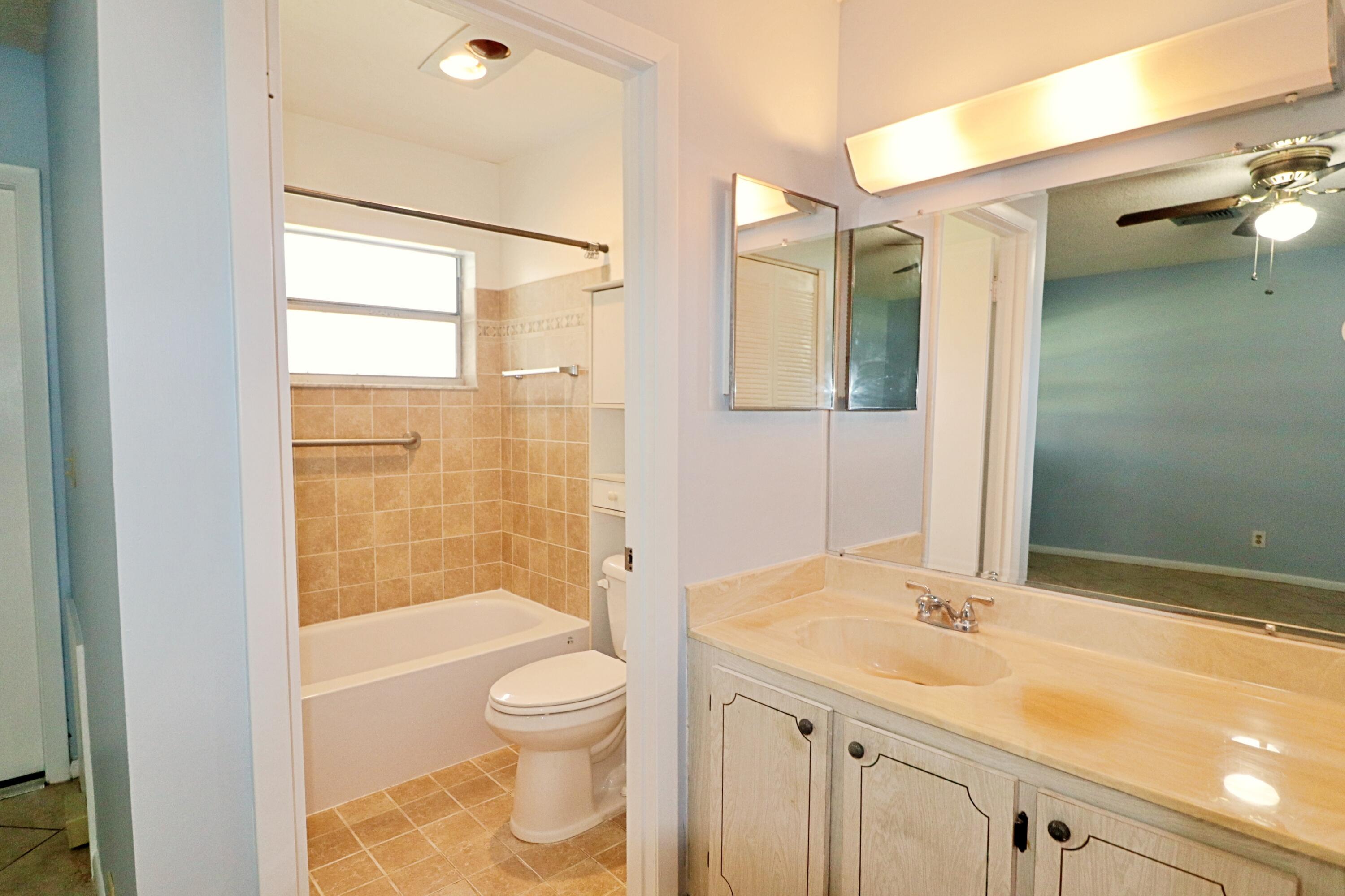 HIGH POINT OF FORT PIERCE CONDOMINIUM SECTION 3 - Residential