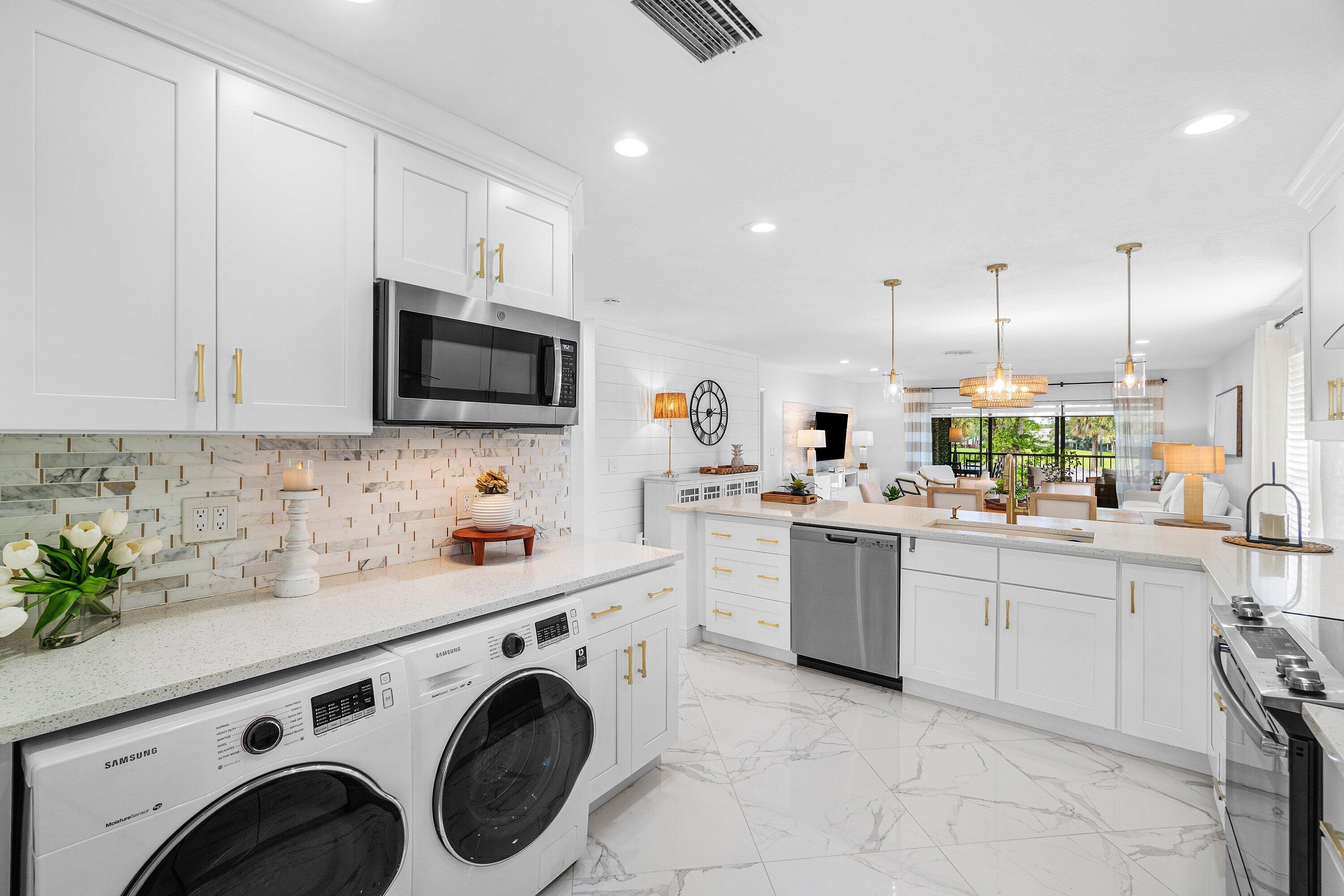 WESTGATE AT HUNTERS RUN CONDO - Residential