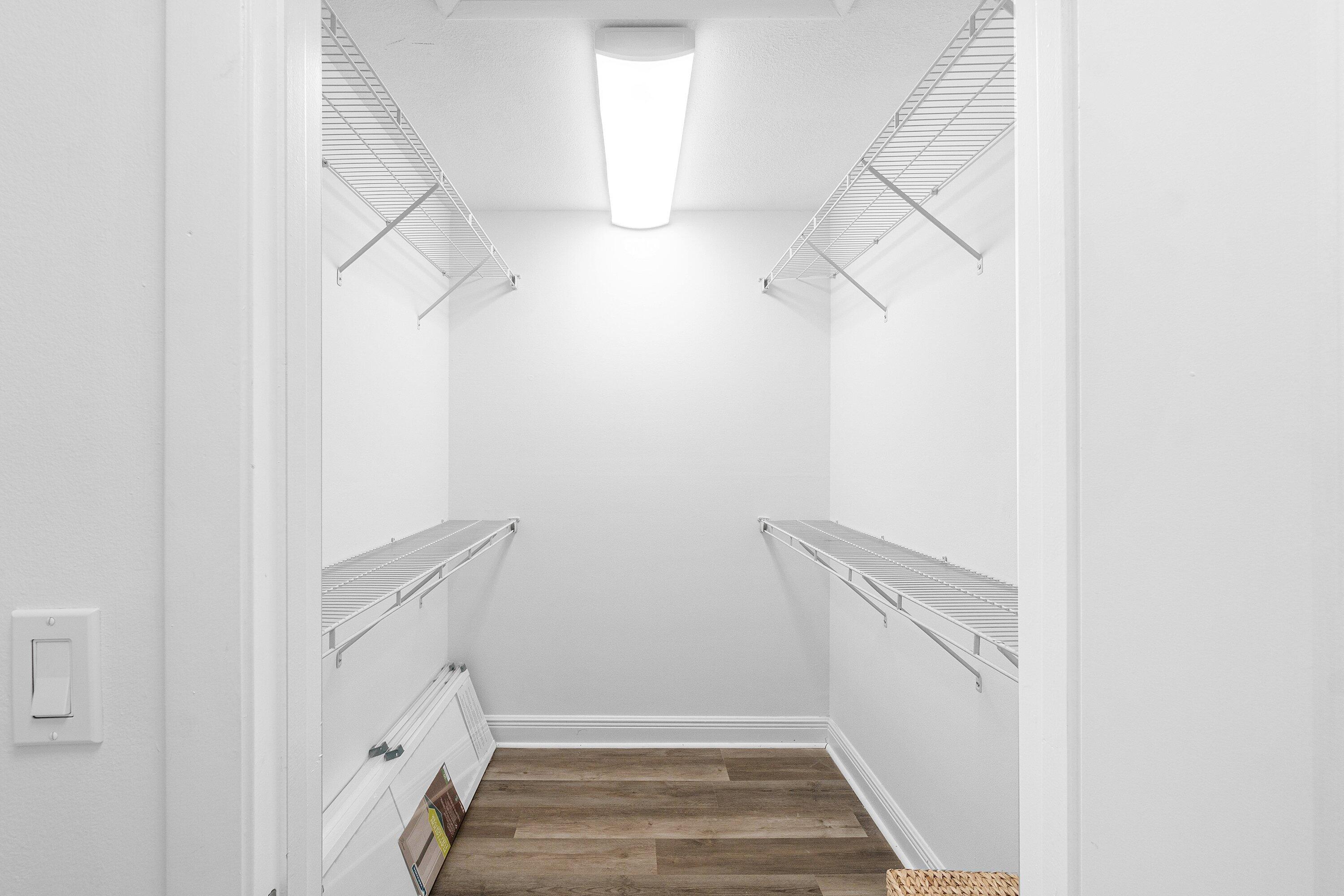 WESTGATE AT HUNTERS RUN CONDO - Residential