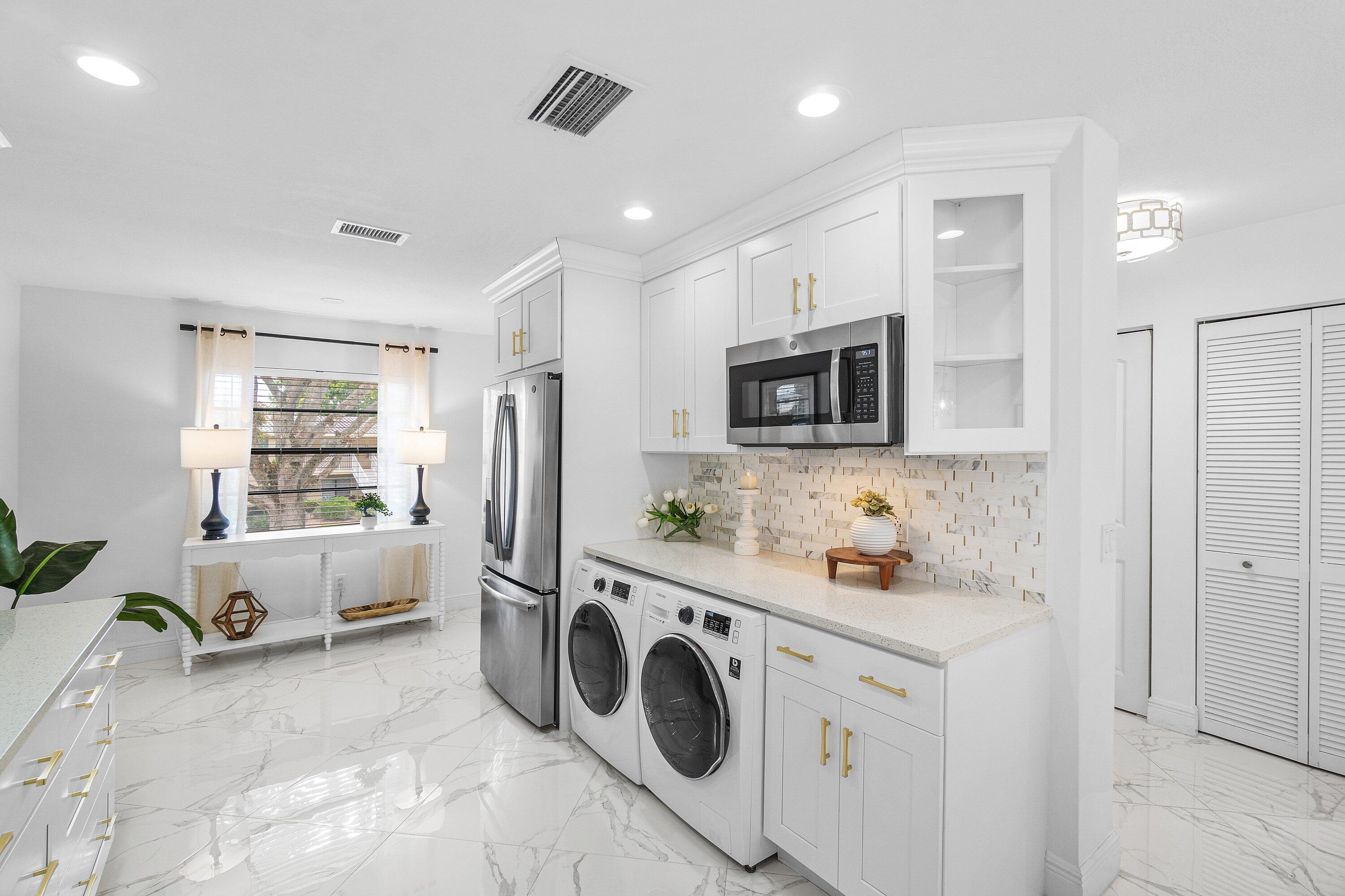 WESTGATE AT HUNTERS RUN CONDO - Residential