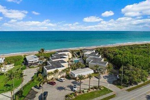 A home in Jensen Beach