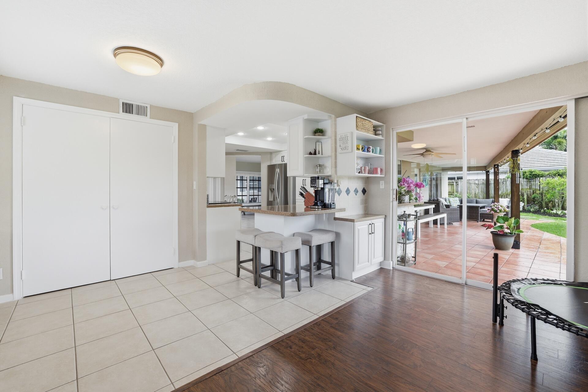 BOCA RATON SQUARE UNIT 13 - Residential