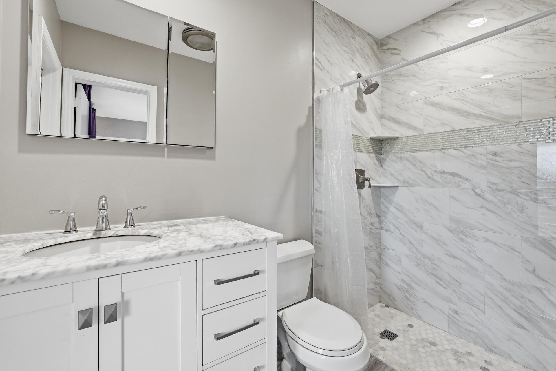 BOCA RATON SQUARE UNIT 13 - Residential