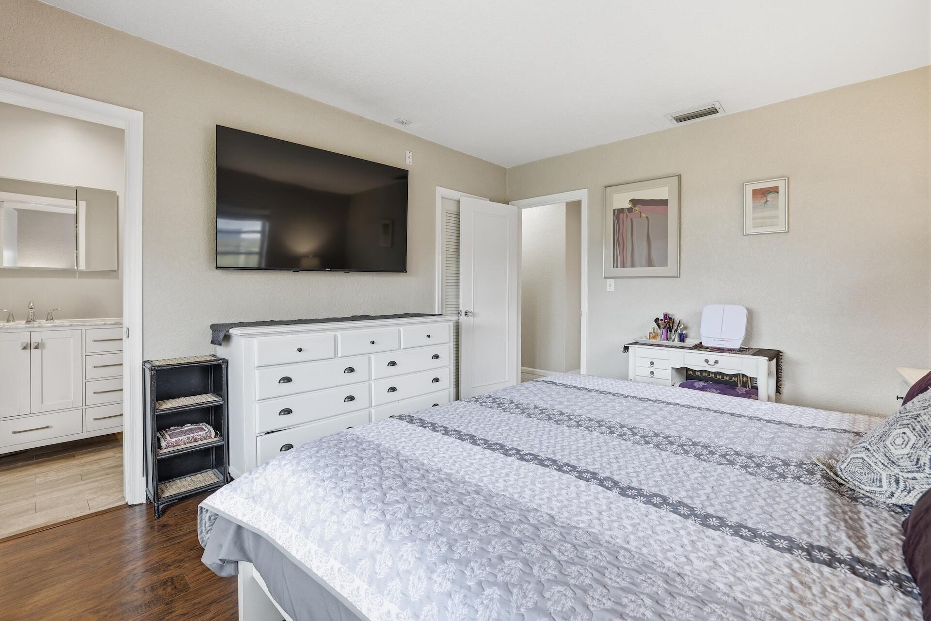 BOCA RATON SQUARE UNIT 13 - Residential