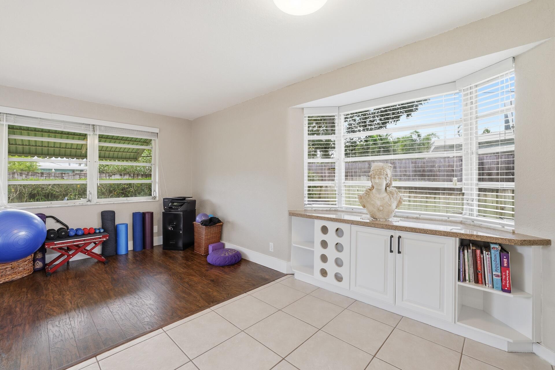 BOCA RATON SQUARE UNIT 13 - Residential