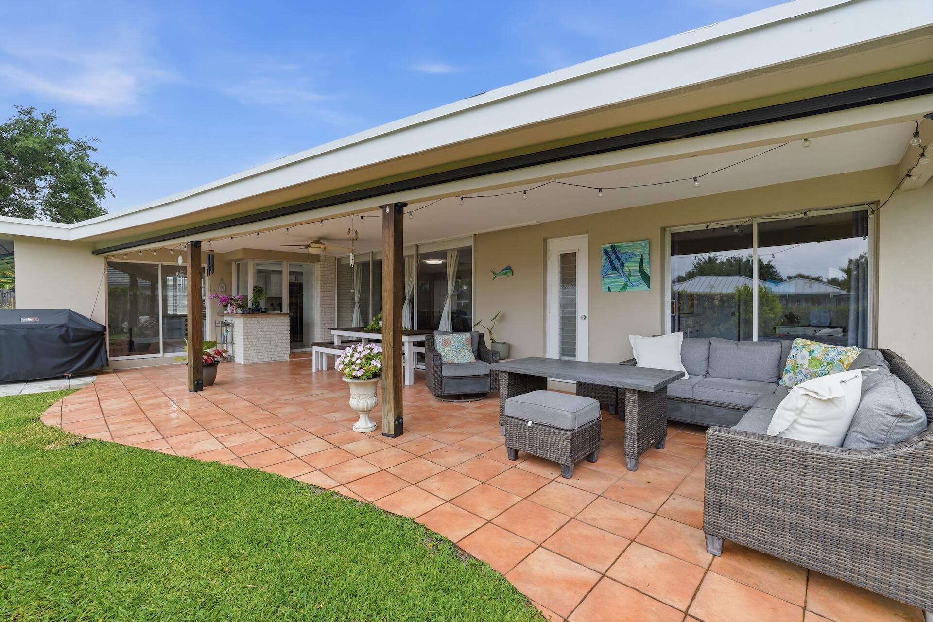 BOCA RATON SQUARE UNIT 13 - Residential