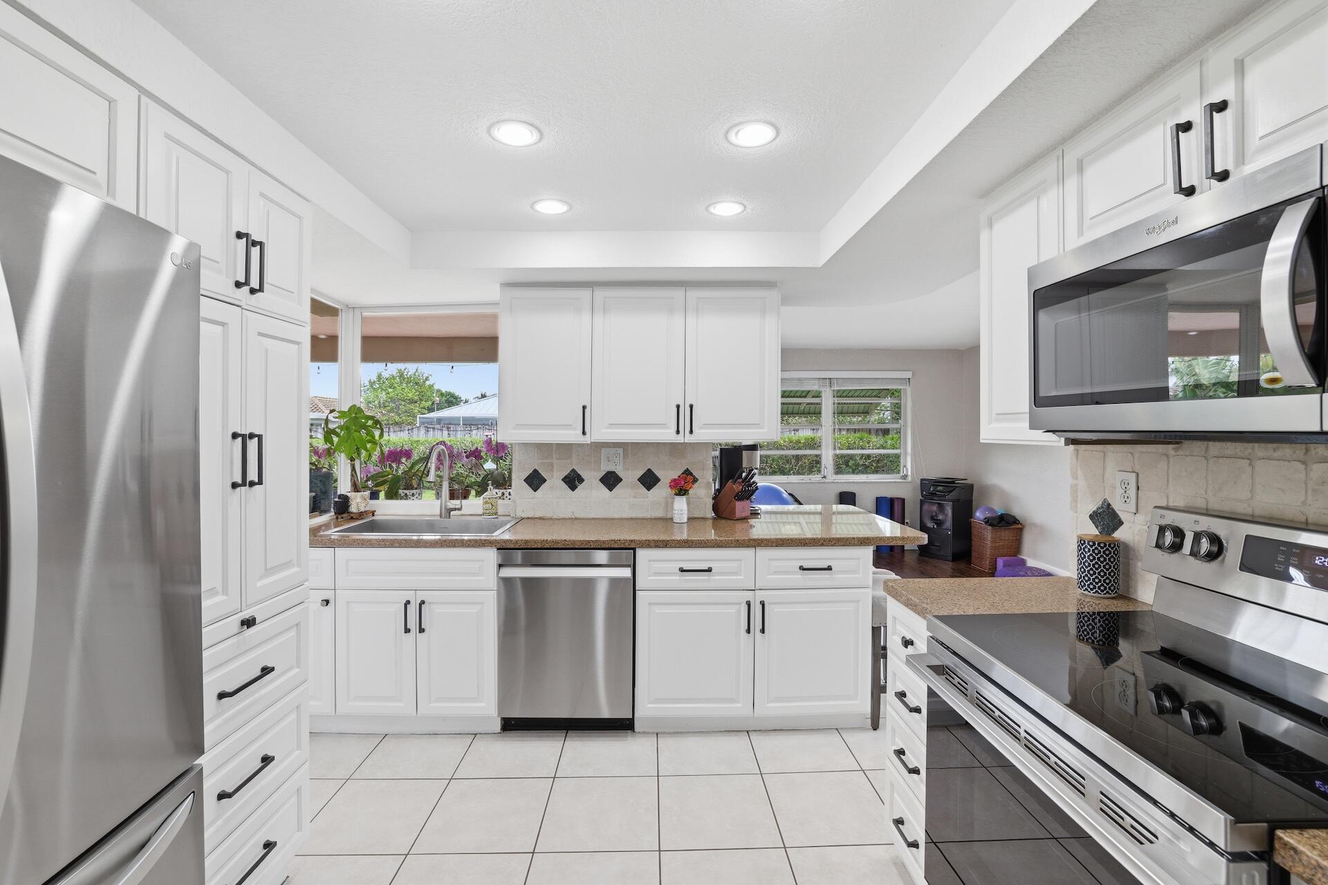 BOCA RATON SQUARE UNIT 13 - Residential