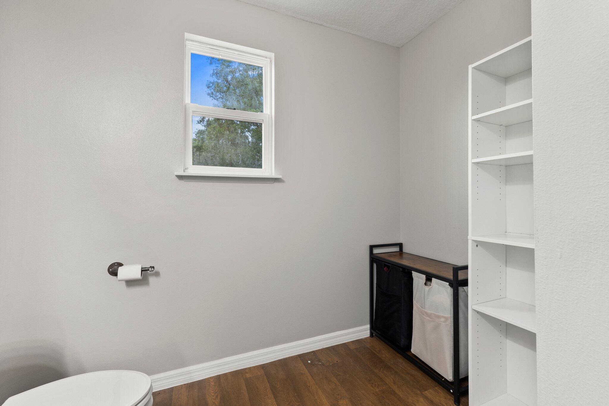 WINTERLAKES TRACT H 1ST R - Residential