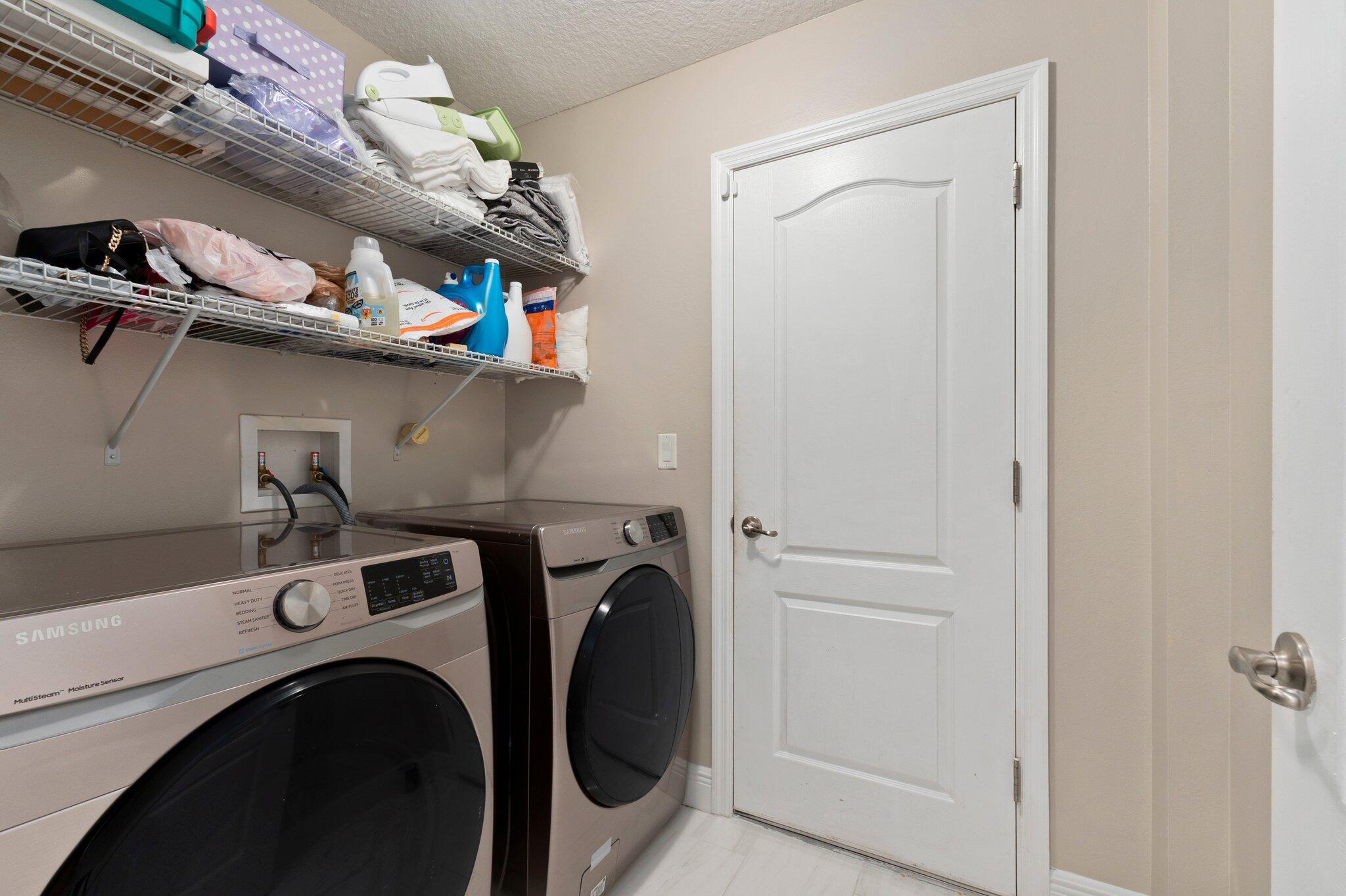 WINTERLAKES TRACT H 1ST R - Residential