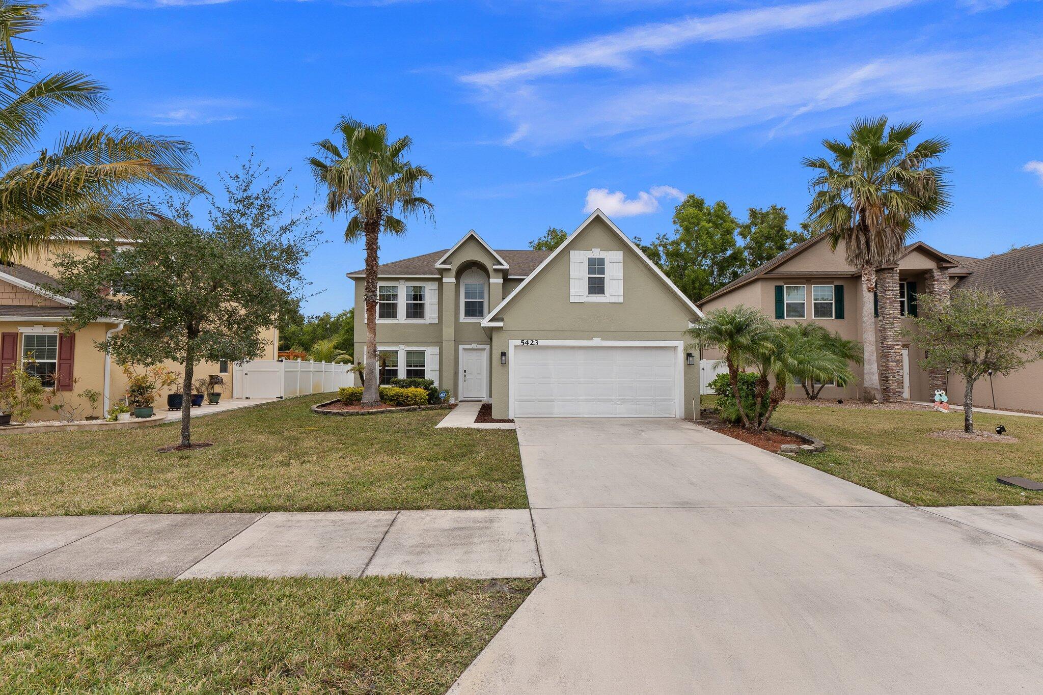 5423 NW Wisk Fern Circle