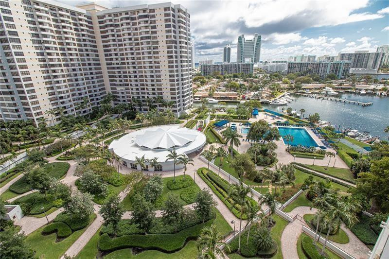 THE OLYMPUS CONDOMINIUM - Residential