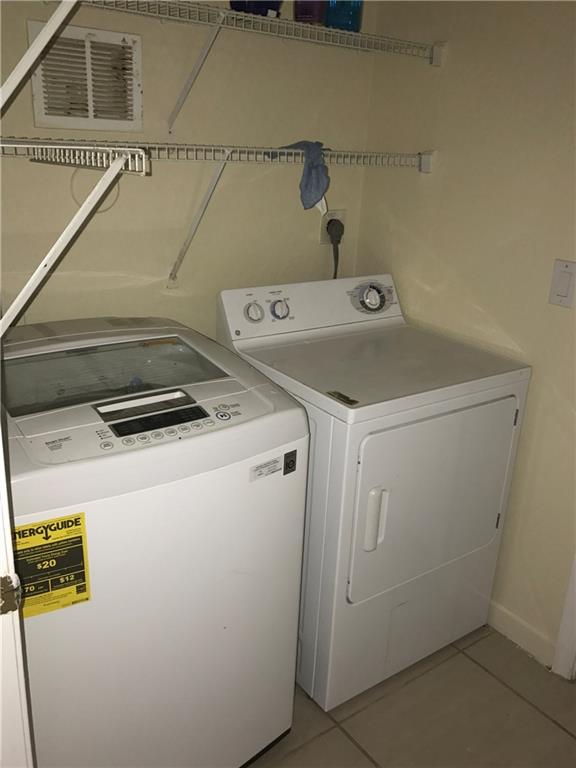 LAKEVIEW DRIVE SUBDIVISIO - Residential Lease