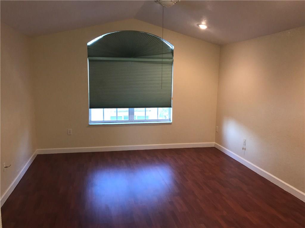 LAKEVIEW DRIVE SUBDIVISIO - Residential Lease