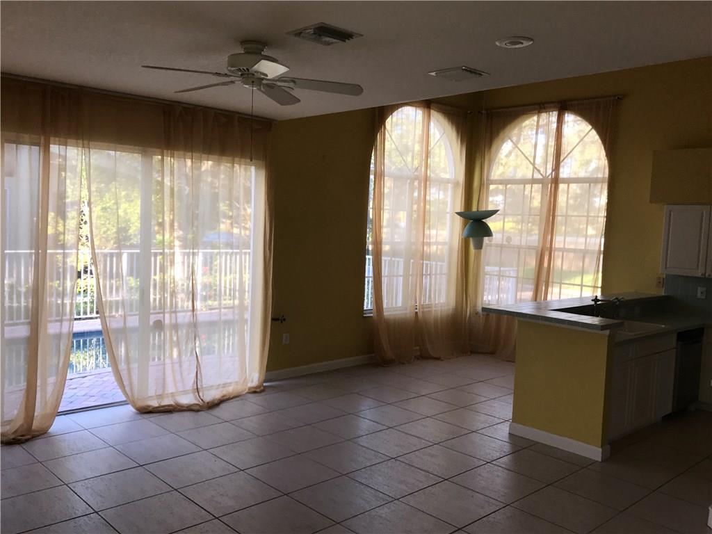 LAKEVIEW DRIVE SUBDIVISIO - Residential Lease