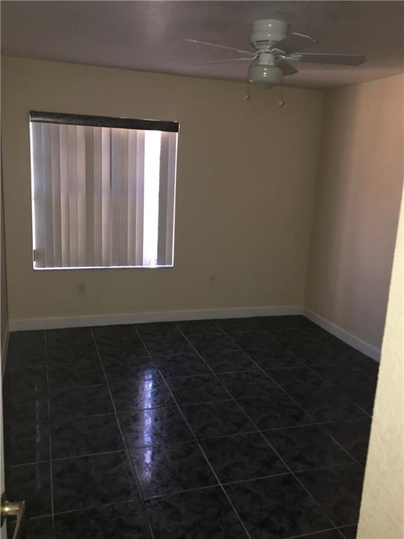 LAKEVIEW DRIVE SUBDIVISIO - Residential Lease